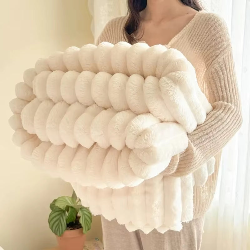 1Pc Throw Blanket for Bed - 250GSM Soft & Warm Fluffy Blanket, Decorative Striped Blankets for Winter Nap / Sleep